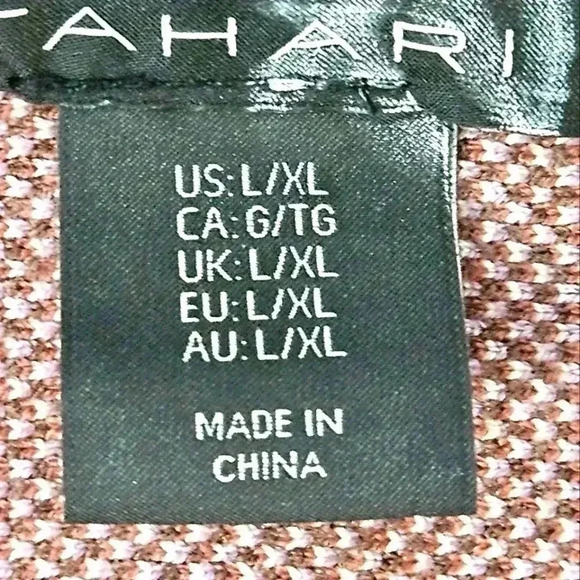 NWT Tahari‎ poncho/sweater. - Picture 2 of 6